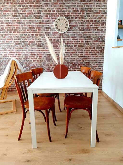 Le Cosy Plein Centre Avec Terrasse Apartment Мексимию Екстериор снимка